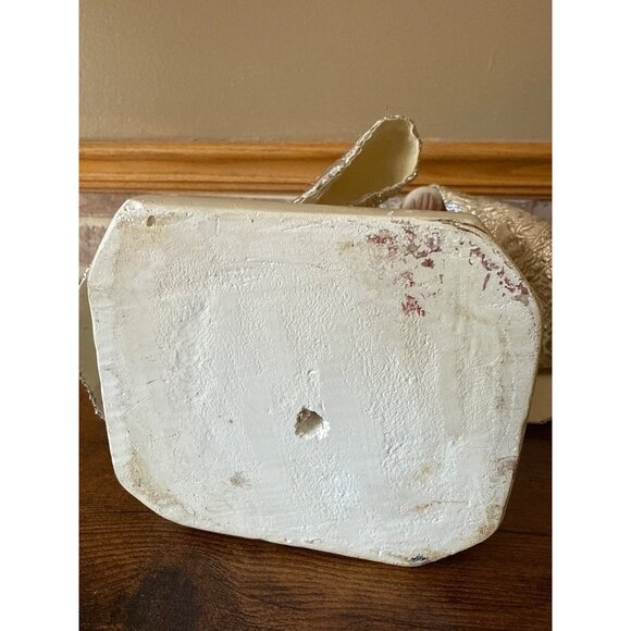 Vintage Infant Jesus of Prague Statue Spanish Olot Chalkware Silver Brocade - Picture 14 of 16